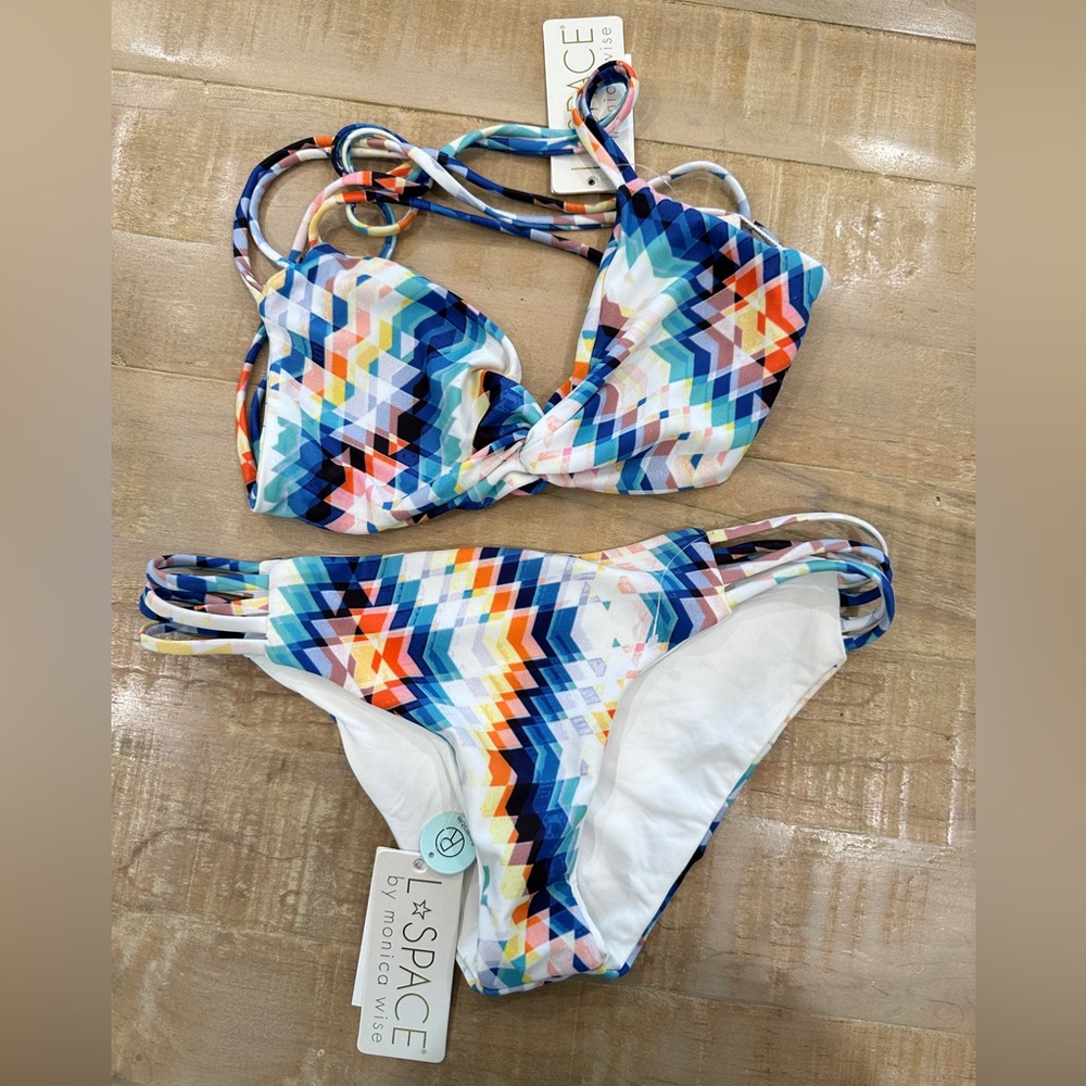 L Space diamond daze bikini NWT size XS SWIMWEAR reversible